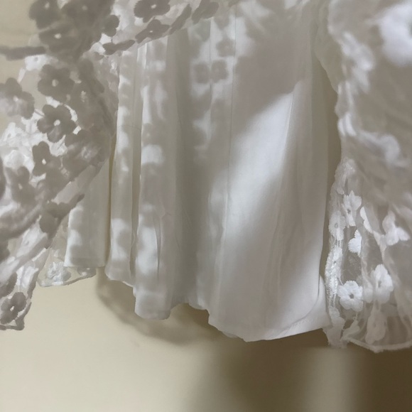 Hello Molly United Hearts White Embroidered Floral mini Dress White Small 4 - Picture 6 of 12